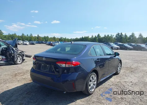 2020 Toyota Corolla Le z USA, uszkodzony, nr VIN 5YFEPRAE4LP125240